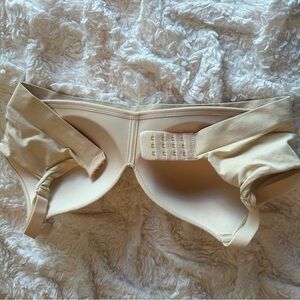 Truekind Supportive Comfort Wireless M Chai